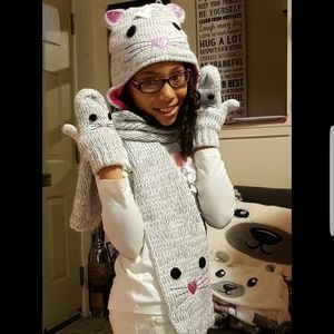 Novelty Cute Hat,  Mittens and scarf set